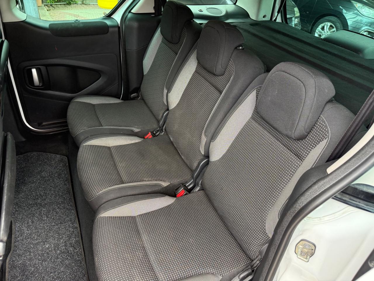 Peugeot Partner Tepee BlueHDi 100 5 POSTI