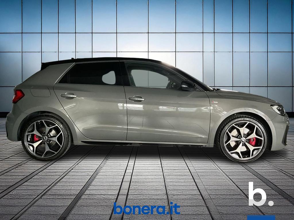 Audi A1 40 2.0 TFSI S line edition S tronic