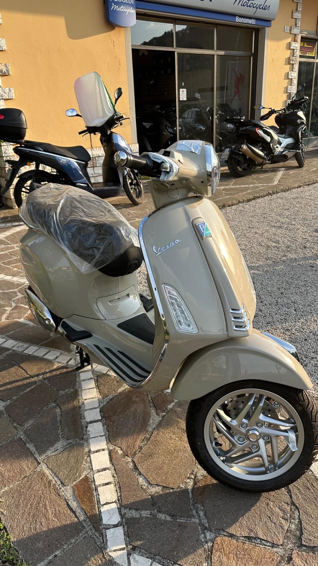 Vespa 125 Primavera 2026