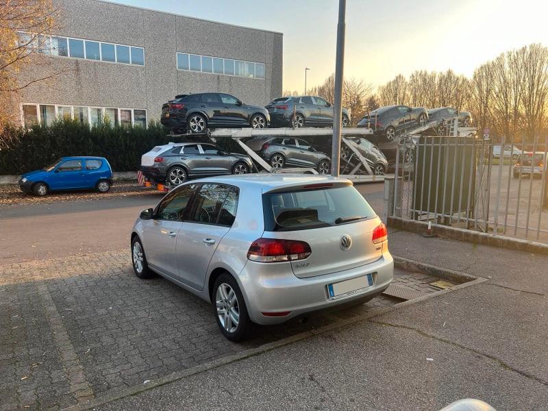 VOLKSWAGEN GOLF 1.6 TDI DPF 5P. HIGHLI