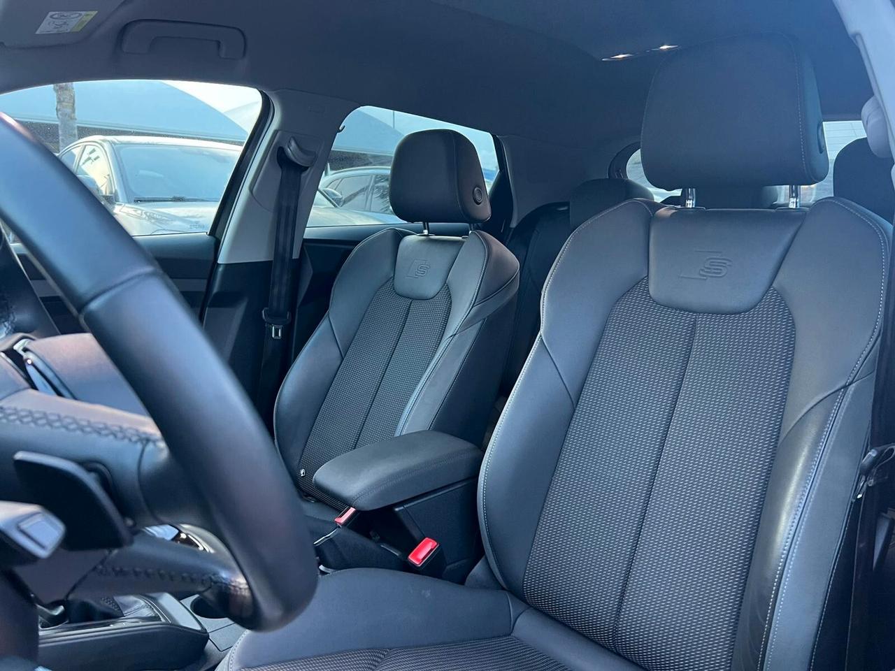 Audi A1 allstreet 30 TFSI S tronic Identity Contrast