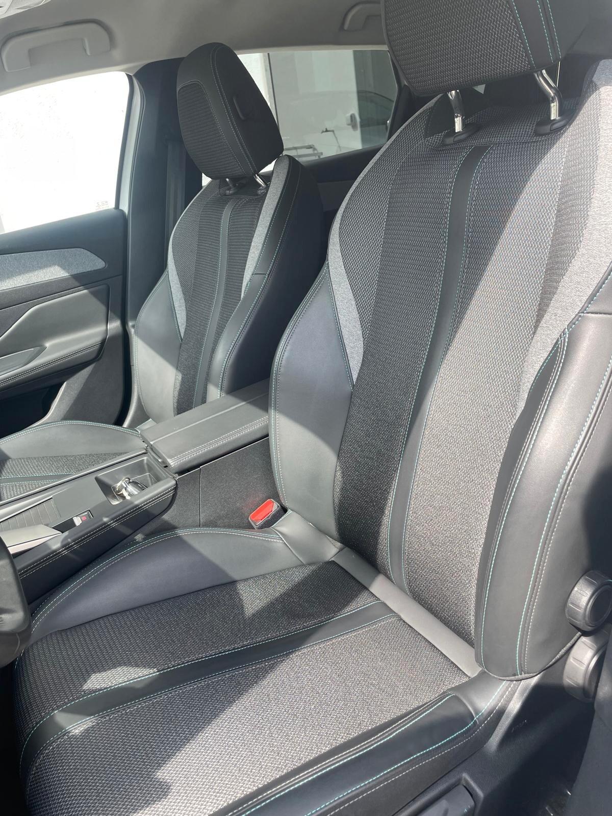 Peugeot 308 BlueHDi 130 S&S EAT8 SW Allure