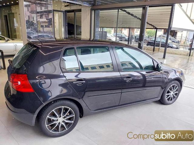 VOLKSWAGEN Golf 2.0 16V TDI 5p. Sportline