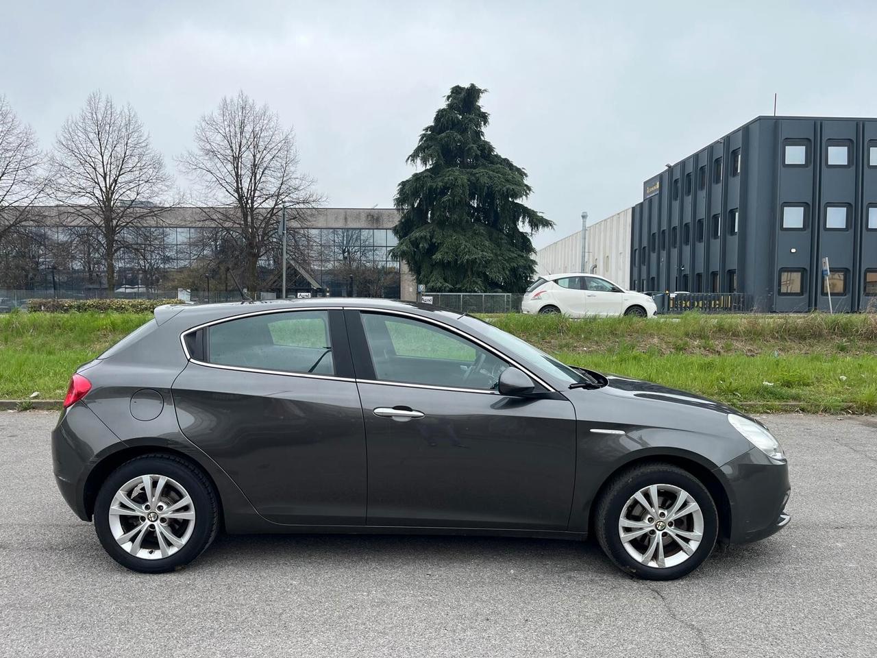 Alfa Romeo Giulietta 1.4 Turbo 120 CV Progression