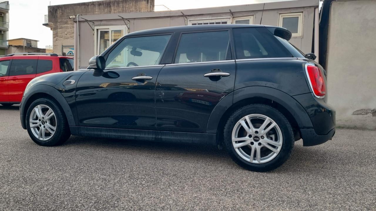 Mini 1.2 One 5 porte-75CV-55KW-BENZINA-EURO6-