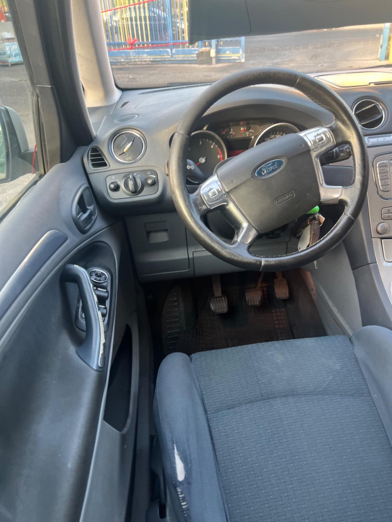 Ford S-Max 2.0 TDCi 140CV Titanium DPF