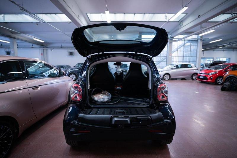 smart fortwo eq Pure 22kW