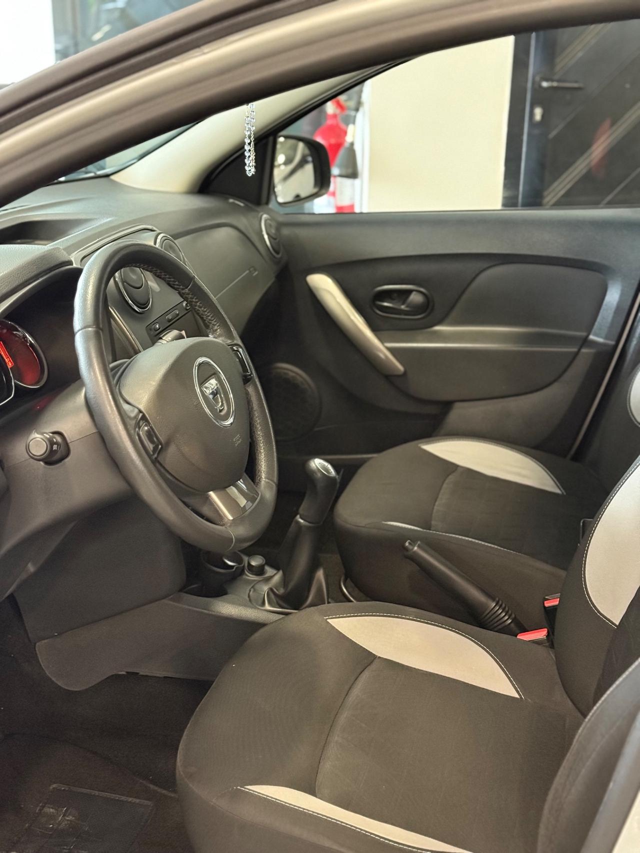 Dacia Sandero Stepway 1.5 dCi 8V 90CV