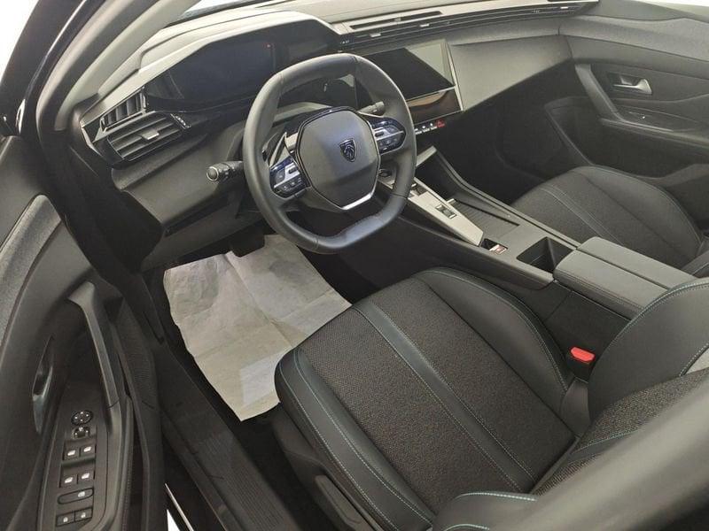 Peugeot 408 Hybrid 145 e-DCS6 Allure