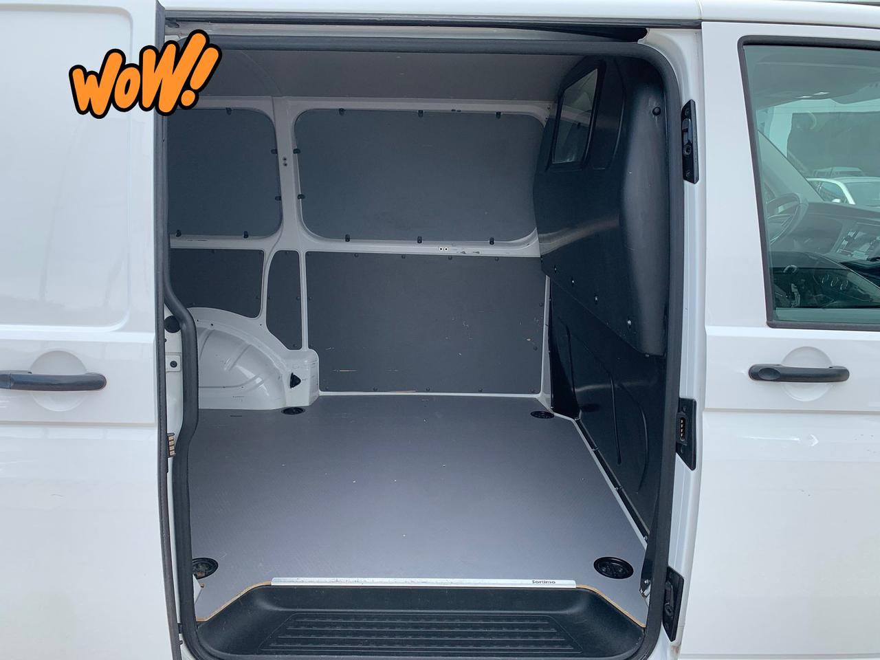 Volkswagen T6.1 Transporter t6.1 28 2.0 tdi 150cv business p.c.