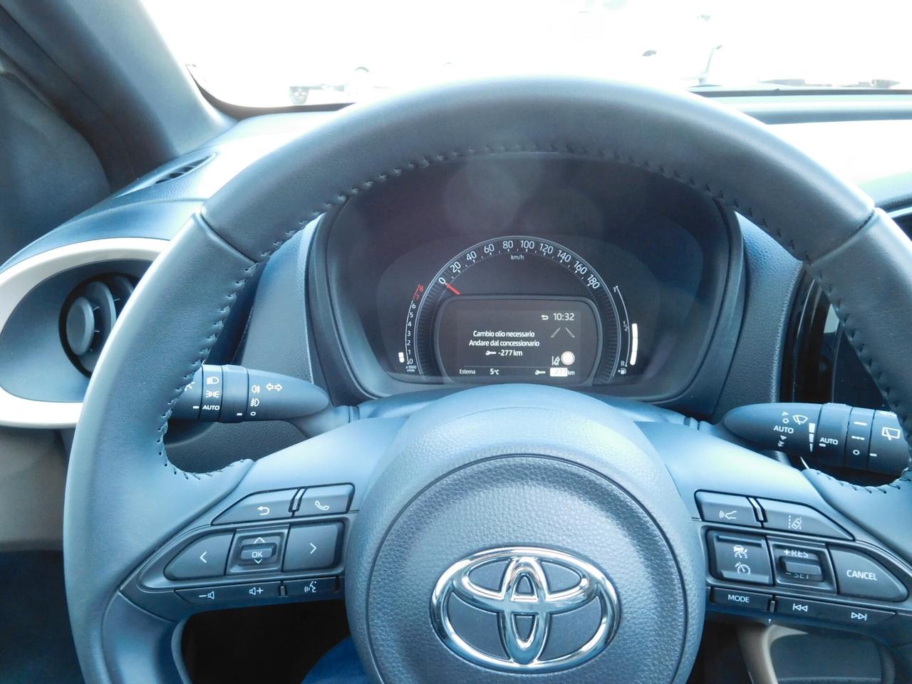 Toyota Aygo X 1.0 VVT-i 72 CV 5 porte Trend Air