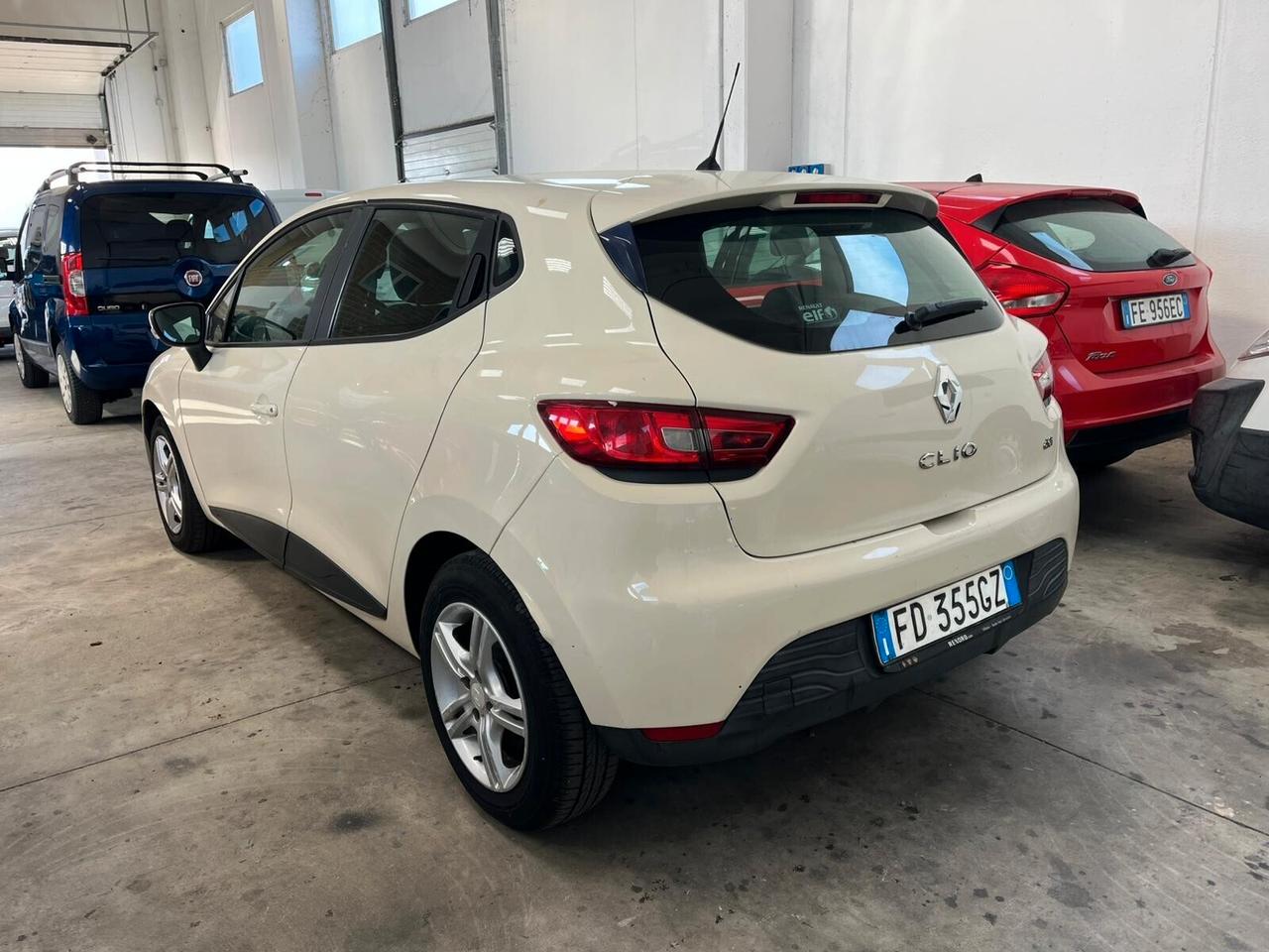 Renault Clio 1.5 dCi 8V 75CV 5 porte Costume National