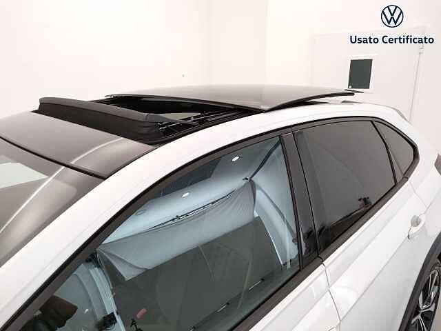 Volkswagen Taigo 1.0 TSI 110 CV DSG R-Line