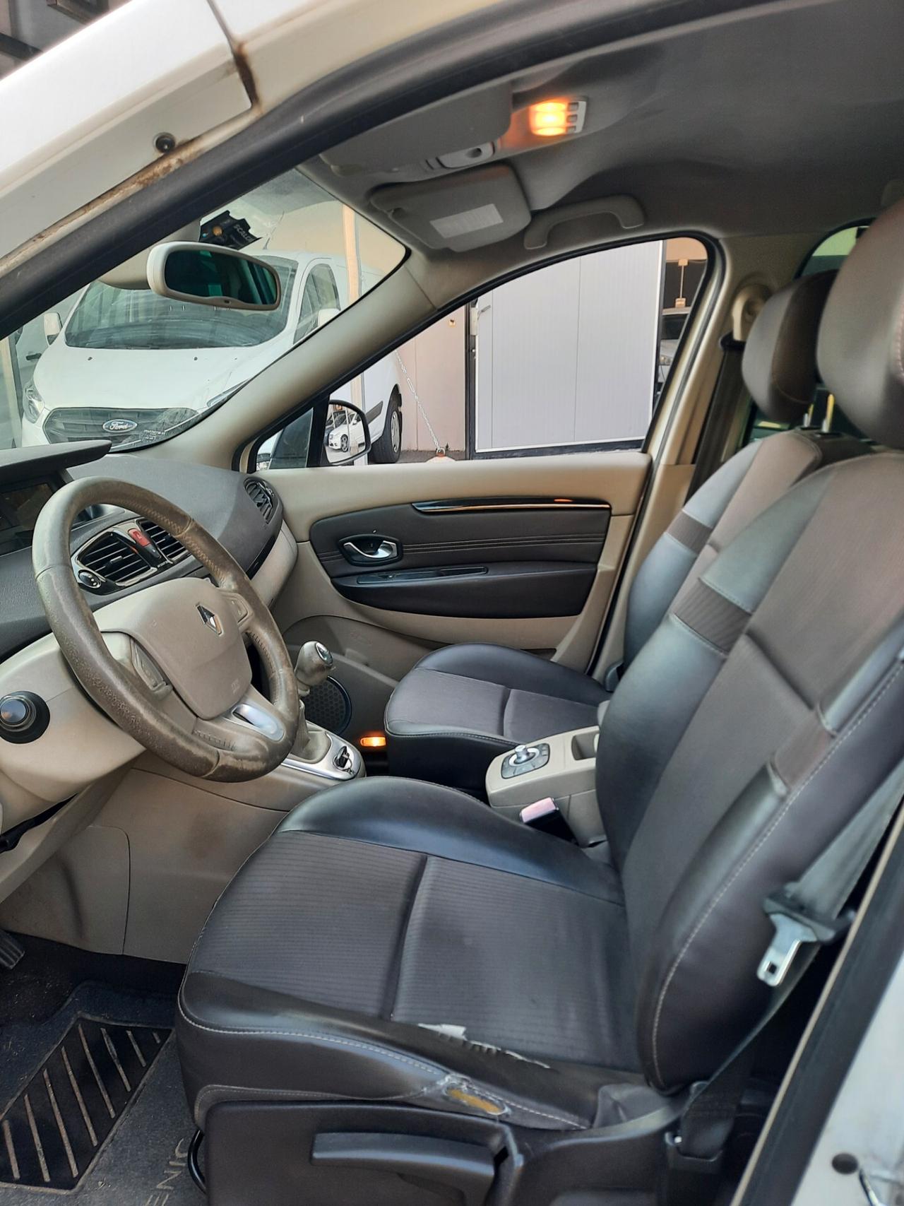 Renault Scenic Scénic X-Mod 1.5 dCi 110CV Luxe