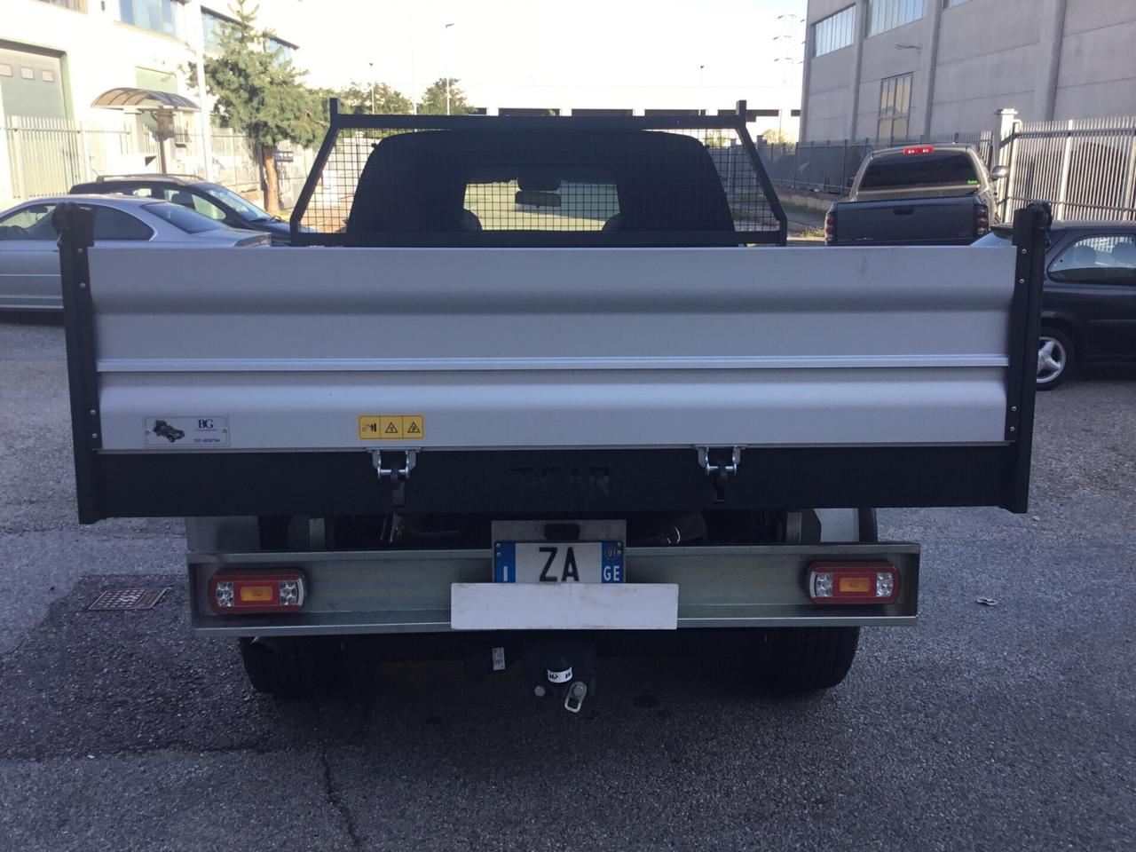 Nissan Patrol GR 3000 cc pk up cassone ribaltabile