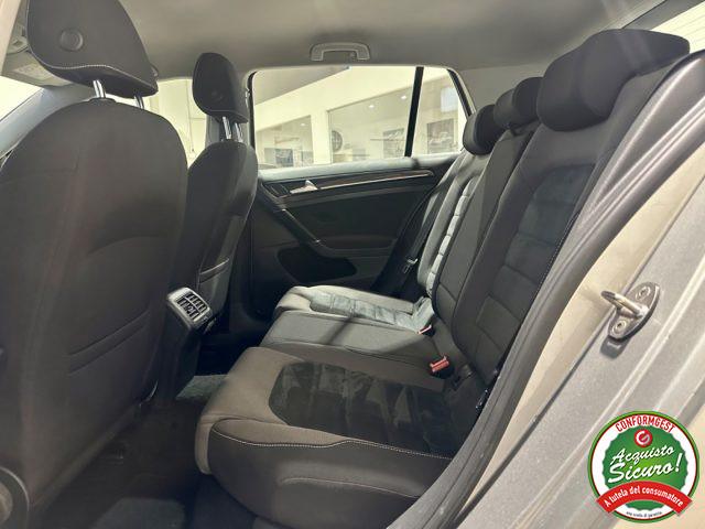 VOLKSWAGEN Golf 1.4 TGI DSG 5p. Highline *NEOPATENTATI*