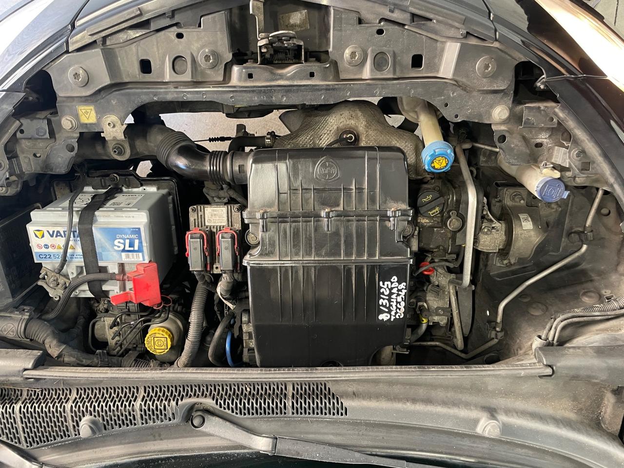 Lancia Ypsilon 1.2 69 CV 5 porte S Momodesign