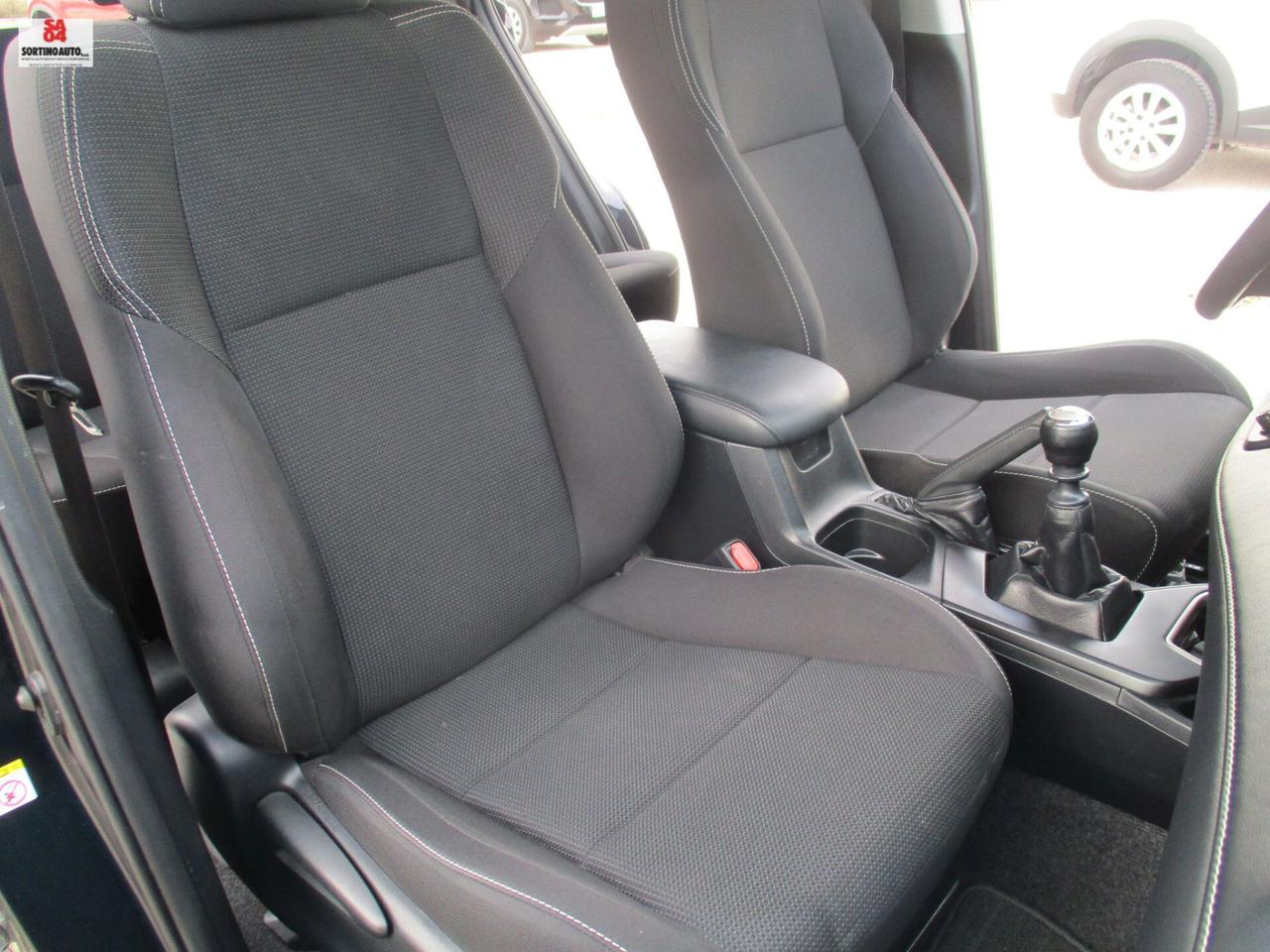 Toyota RAV 4 RAV4 2.0 D-4D 2WD Business 143cv 2/2017 KM119000
