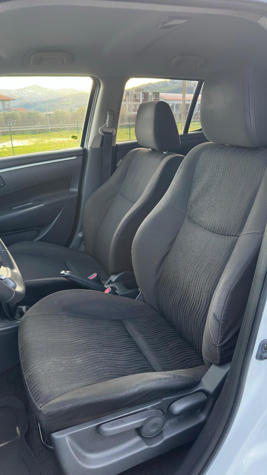 Suzuki Swift 1.3 DDiS 5 porte B-Top