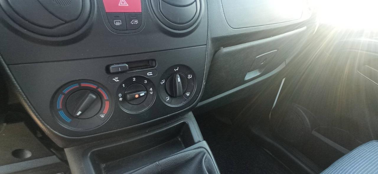Peugeot Bipper HDi EURO 6 1 PROPRIETARIO