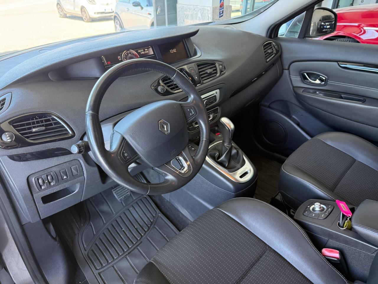Renault Scenic Scénic XMod 1.5 dCi 110CV EDC Live