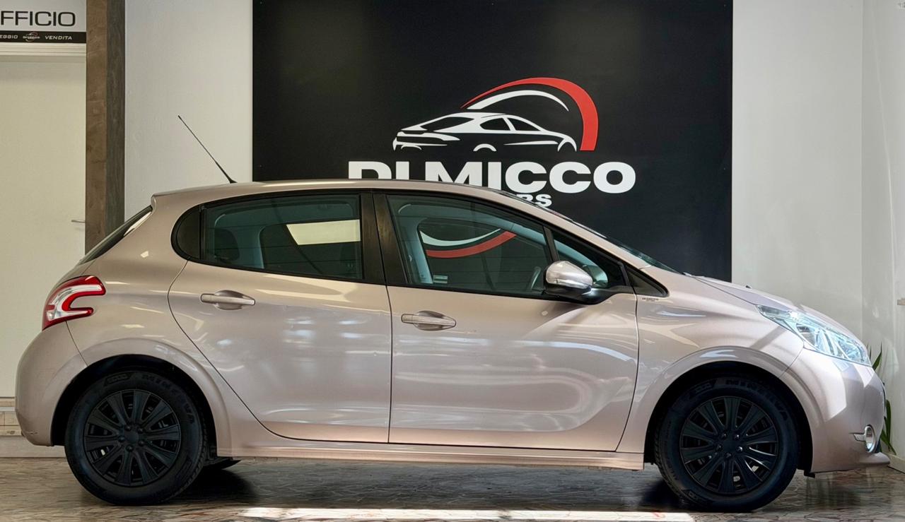Peugeot 208 1.2 VTi 82 CV 5 porte Allure