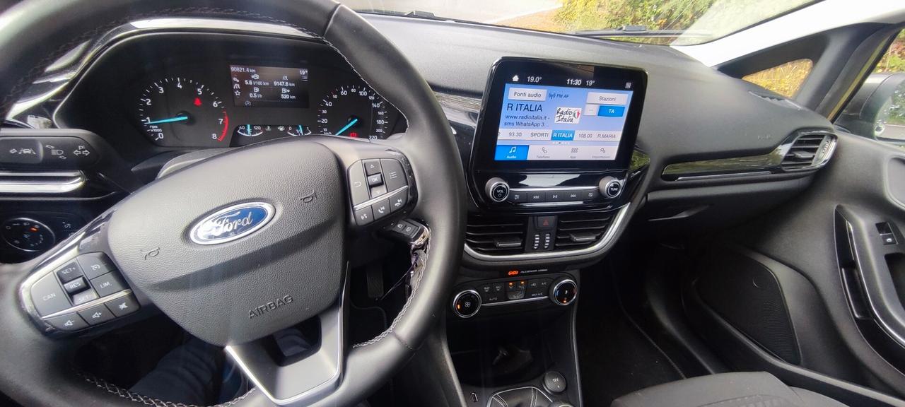Ford Fiesta 1.0 benzina Ecoboost Hybrid 125 CV 5 porte/autocarro 4 posti