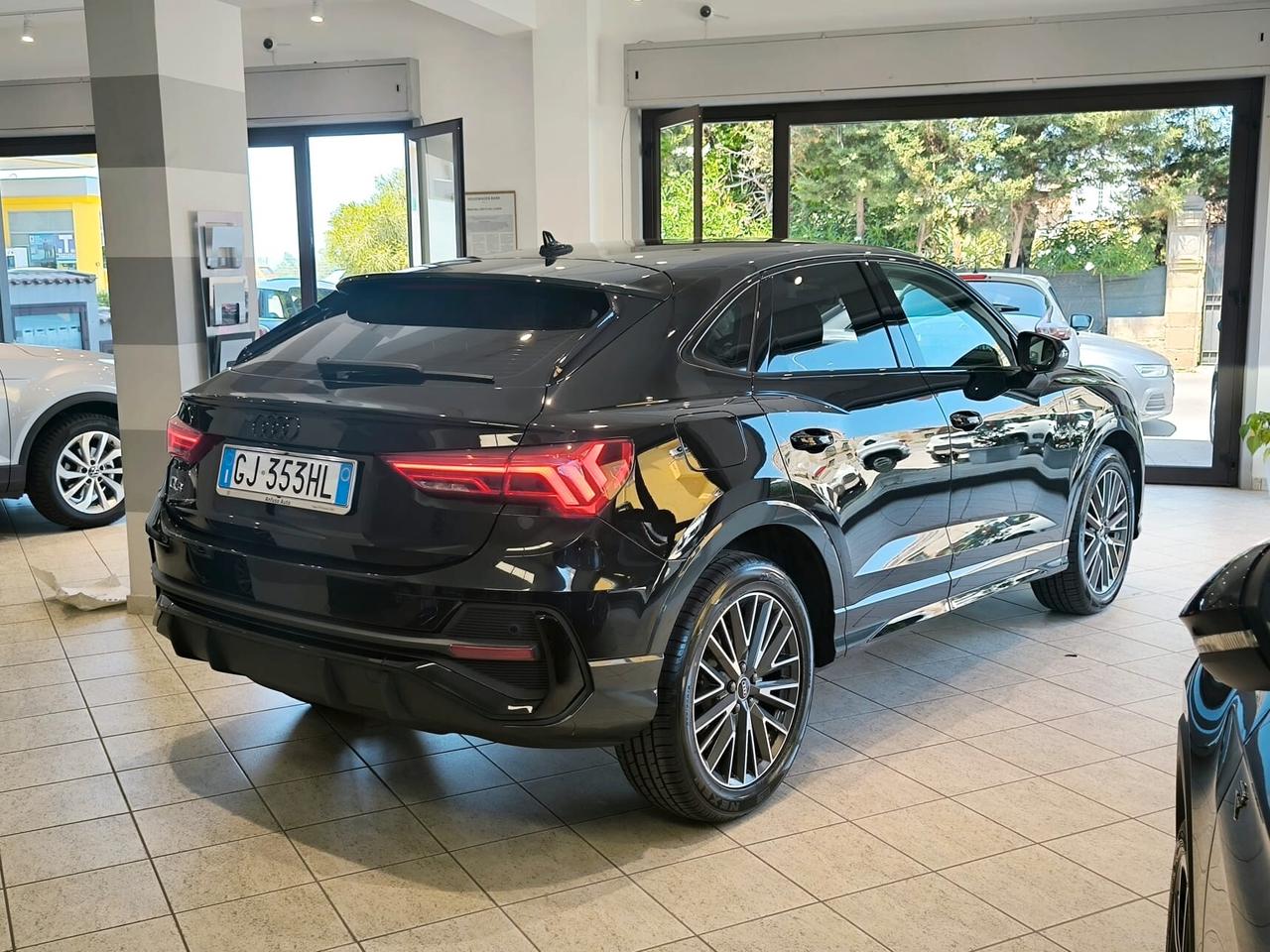 Audi Q3 SPB 35 TDI S tronic S line edition