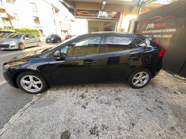 VOLVO V40 D2 Inscription