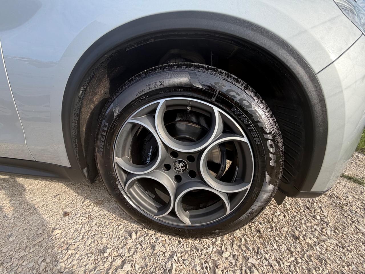 Alfa Romeo Stelvio 2.2 Turbodiesel 190 CV AT8 Q4 Sprint