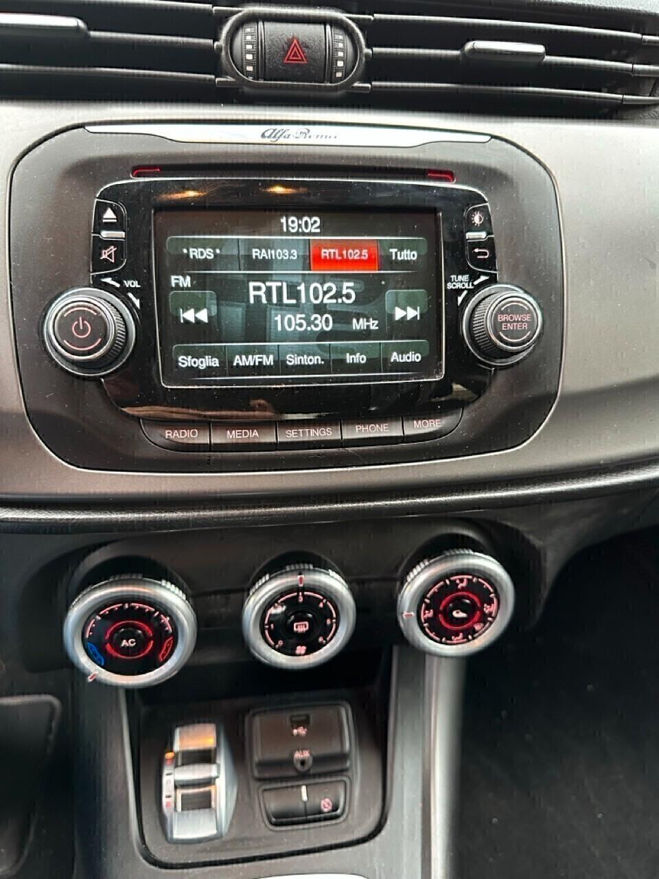 Alfa Romeo Giulietta 1.6 JTDm-2 105 CV Distinctive