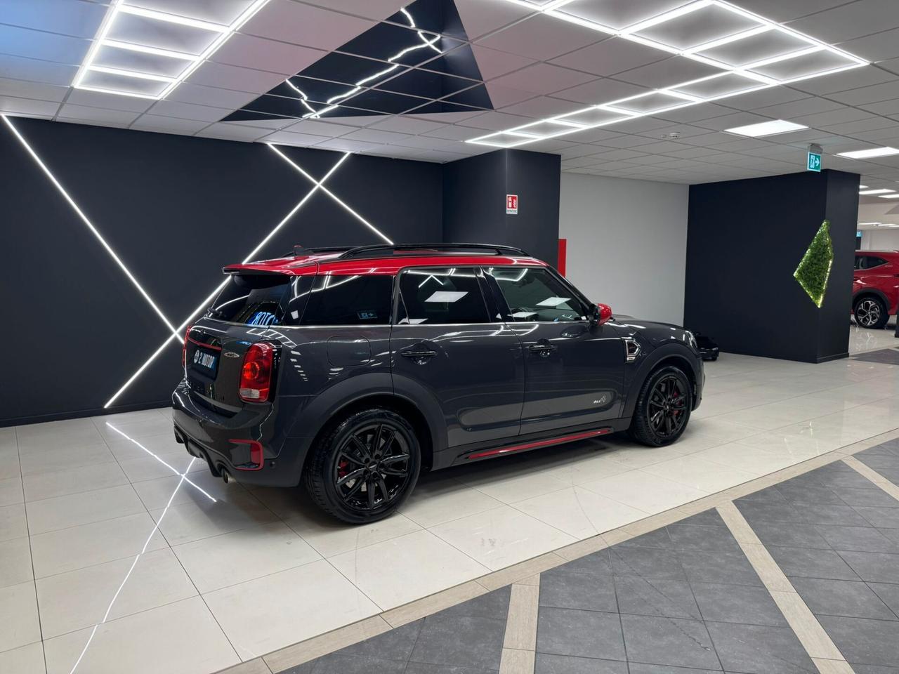 Mini Clubman John Cooper Works Countryman 2.0 JCW auto