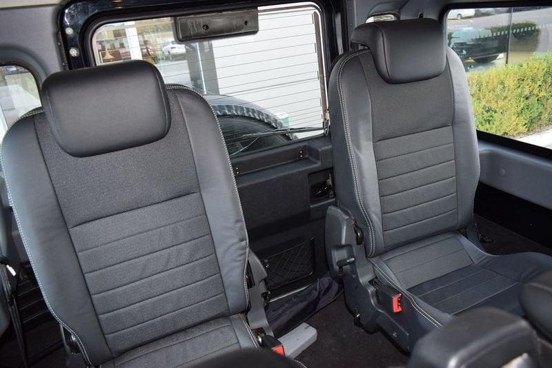 Land Rover Defender Defender 110 2.4 TD4 Station Wagon