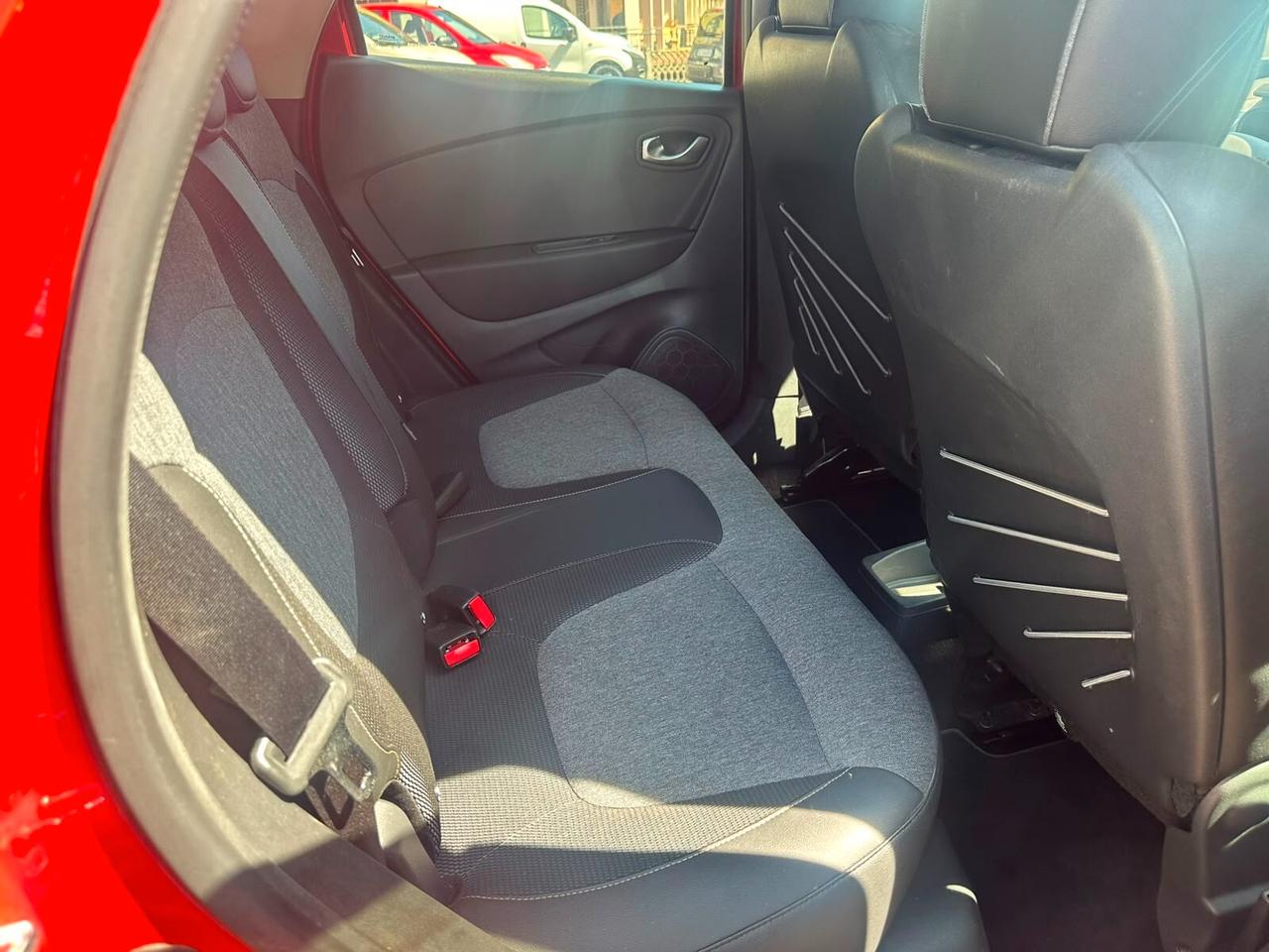 Renault Captur dCi 8V 90 CV Business