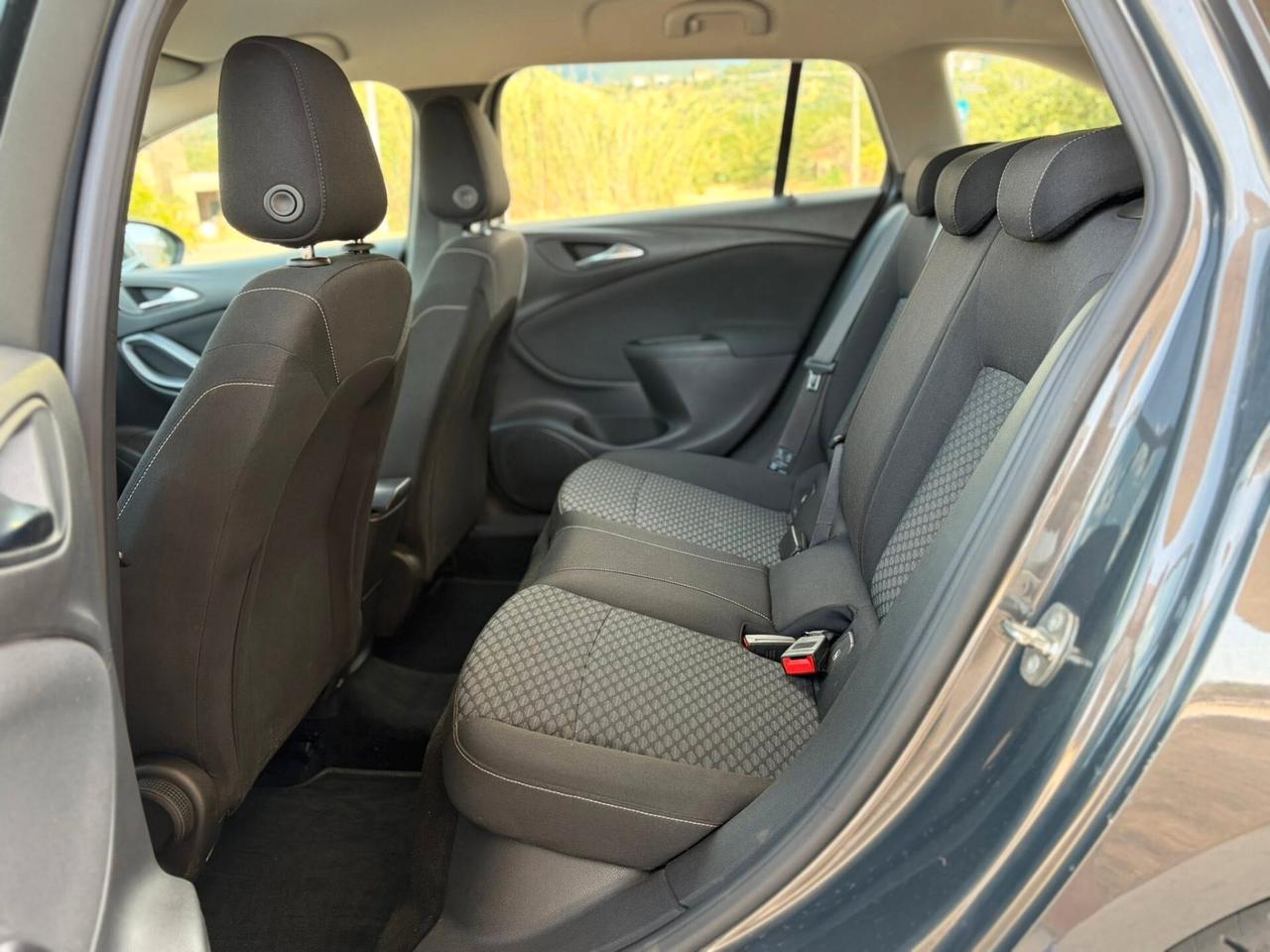 Opel Astra 1.6 CDTi Sports Tourer Business