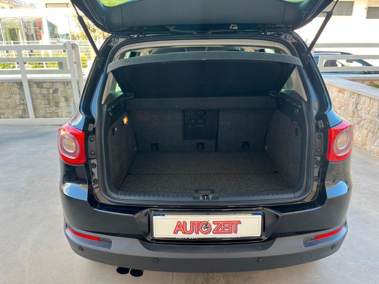Volkswagen Tiguan 2.0 TDI DPF 4MOTION Sport & Style