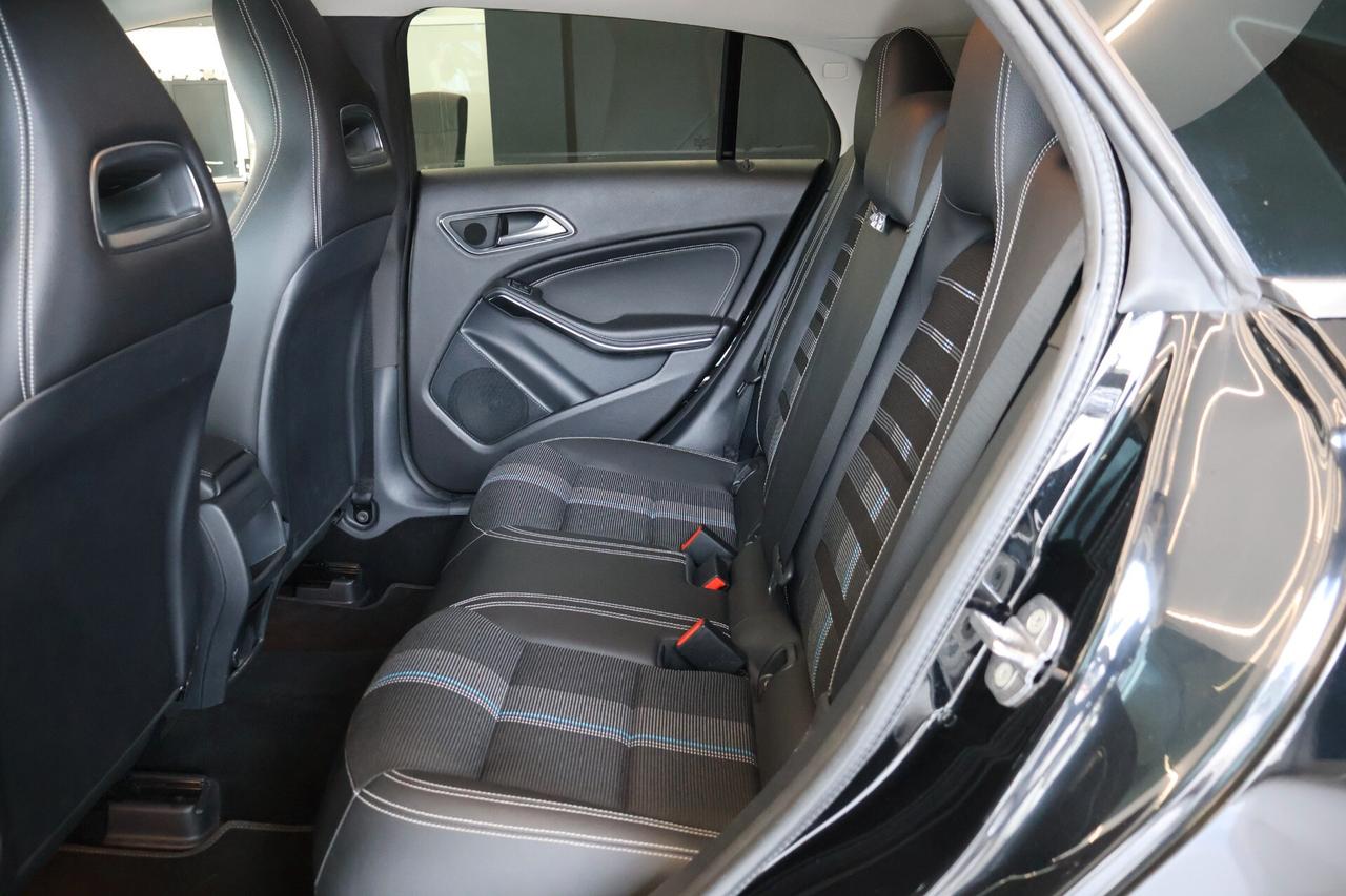 Mercedes-benz CLA 200d Auto Premium amg shooting b