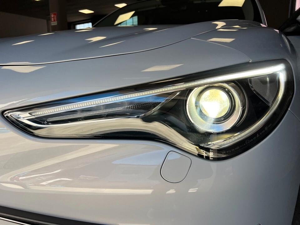 Alfa Romeo Stelvio 2.2 T Q4 190cv