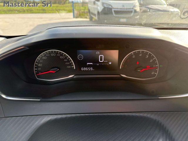 PEUGEOT 208 NEOPATENTATI CAR PLAY 208 1.2 Active Pack TG : GP5