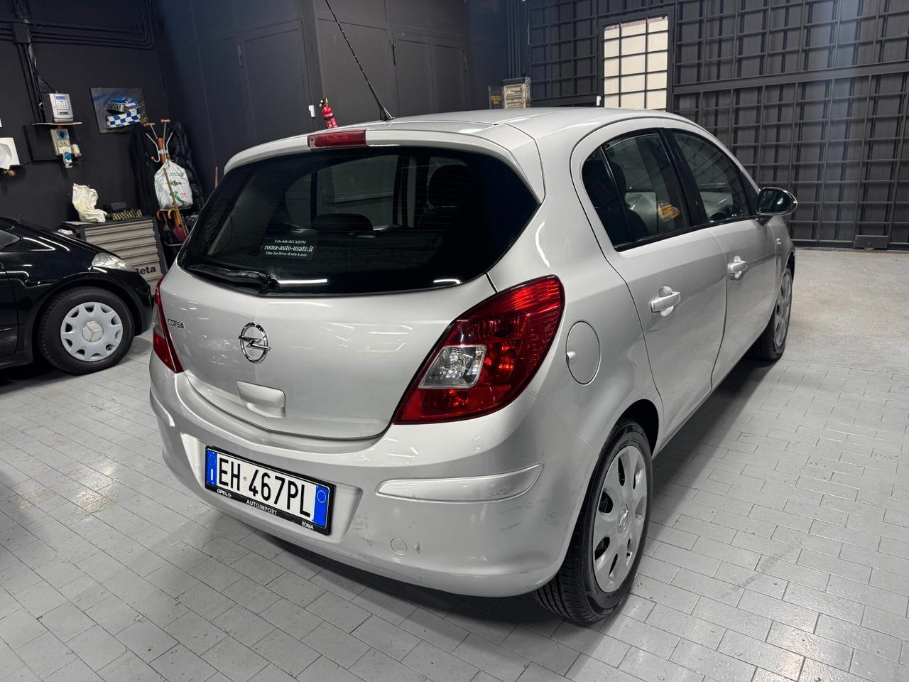 Opel Corsa 1.2 5 porte Elective Neopatentati