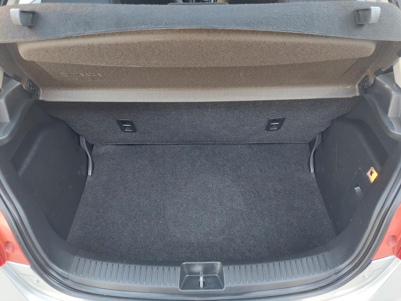 Mazda 2 1.3 16V 75CV 5porte Easy