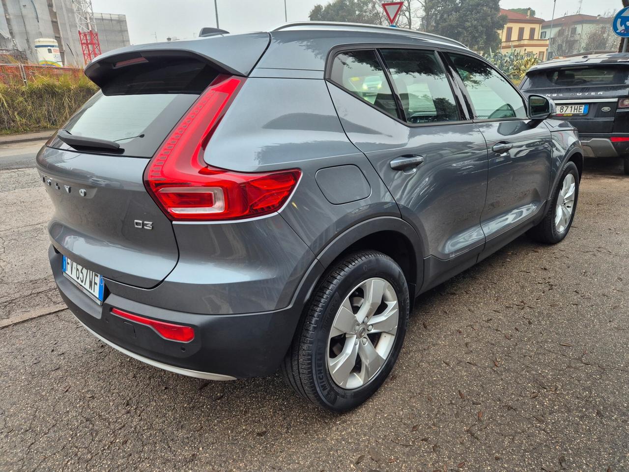 Volvo XC40 D3 Geartronic Momentum