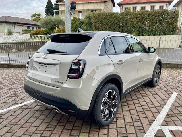 FIAT 600 Hybrid 145 CV DCT MHEV La Prima - KM0