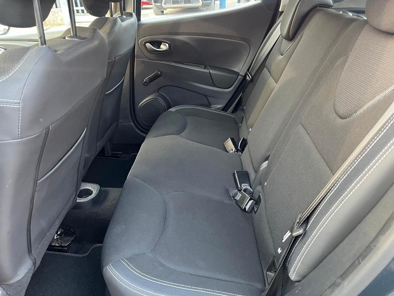 Renault Clio dCi 8V 90CV EDC Start&Stop 5 porte Energy Intens