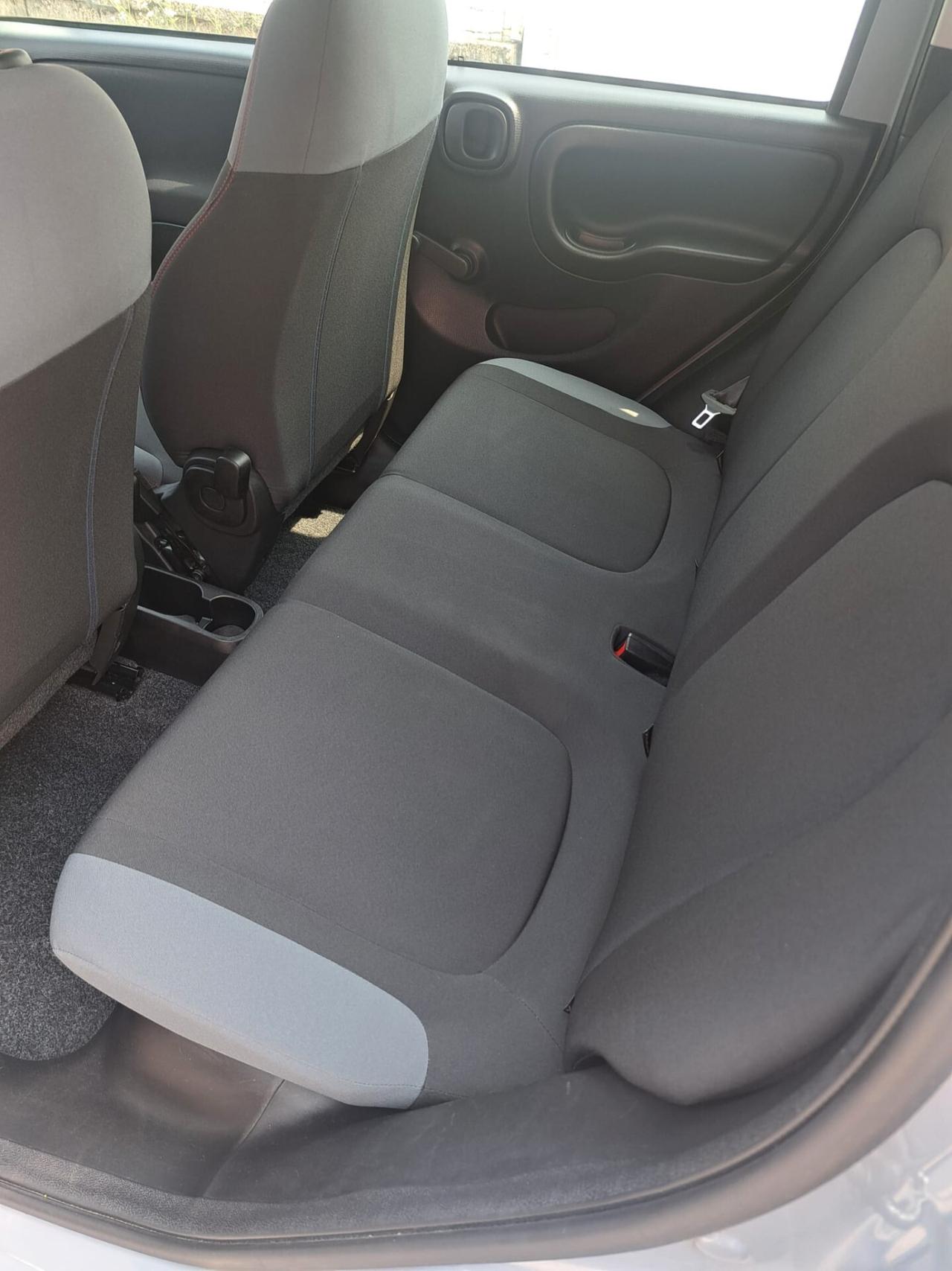 Fiat Panda 1.2 Easy NESSUN VINCOLO DI FINANZIAMENTO O ASSICURAZIONI