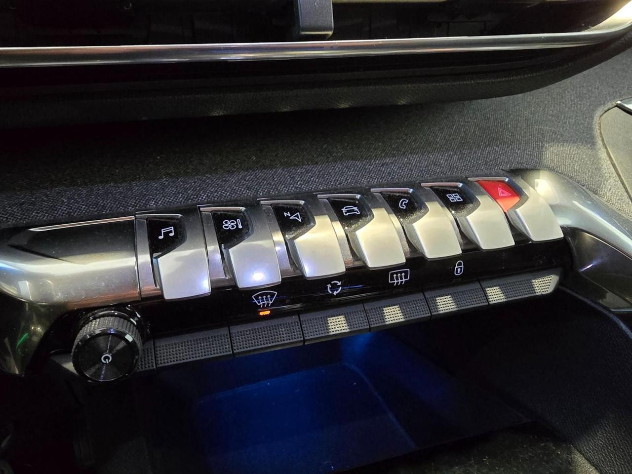 PEUGEOT 5008 BlueHDi 130 S&S EAT8 Allure Pack 7 POSTI