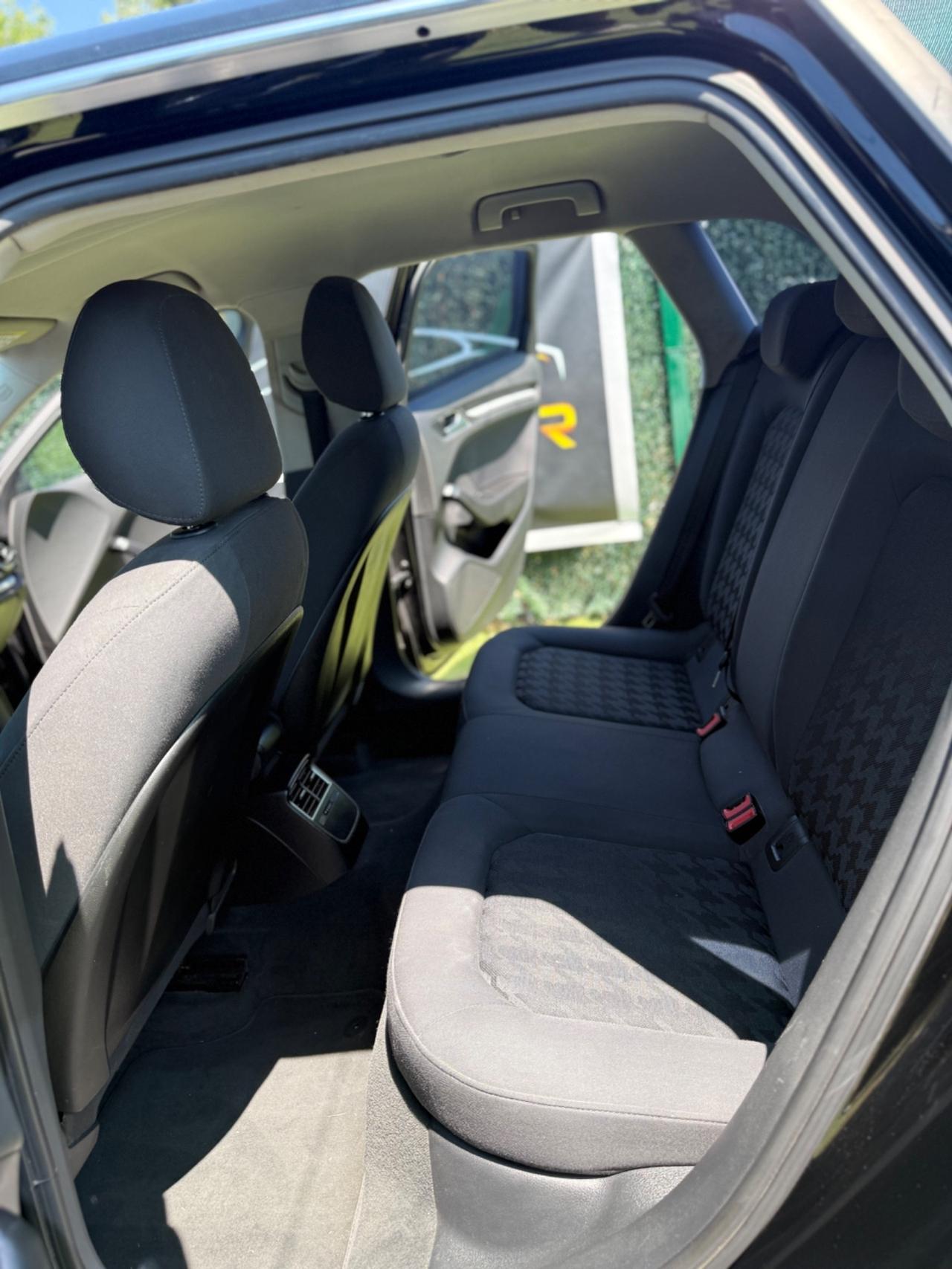 Audi A3 2014 1.6 TDI NEOPATENTATI FARI LED NAVI FULL