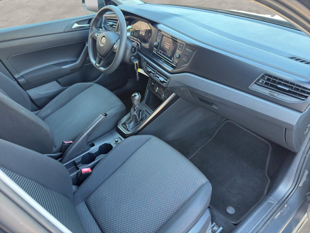 Volkswagen Polo 1.0 MPI 5p. Trendline - 2018