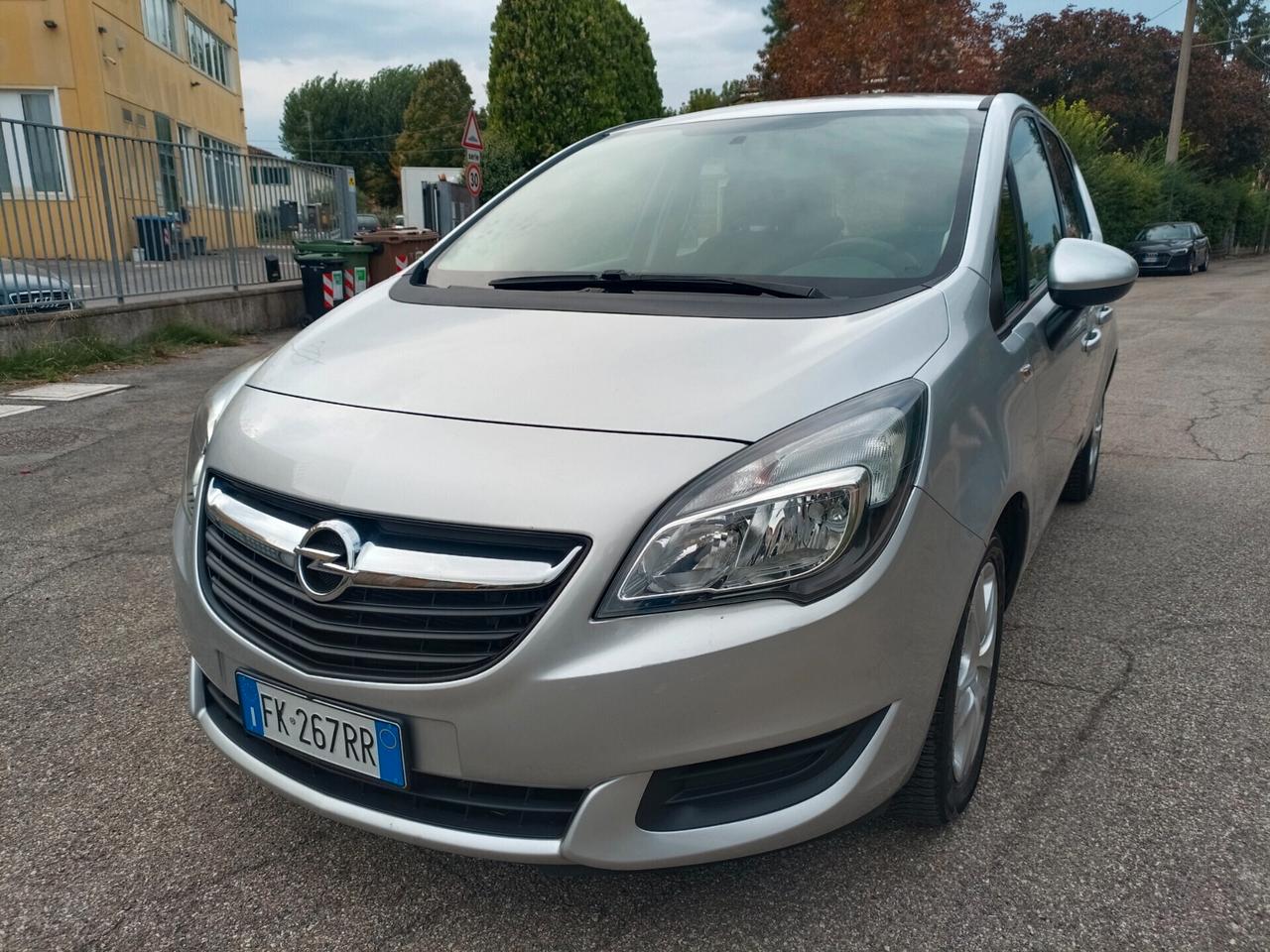 Opel Meriva 1.4 Turbo GPL Cosmo