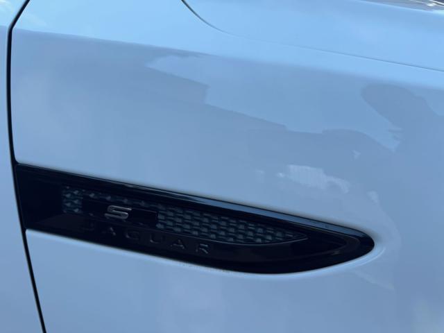 JAGUAR E-Pace 2.0D 180 CV AWD Aut. R-Dynamic S NAVI+RETR.